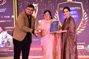 “Nagpur की Elite Spiritual Expert: Dr. Durgeshnandini बदल रही हैं जीवन की दिशा”