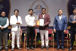 ग्रामीण शिक्षा, मूल्य आधारित शिक्षण एवं विद्यार्थी विकास में उत्कृष्ट योगदान हेतु श्री विष्णु अष्टुरकर को राष्ट्रीय आदर्श शिक्षक पुरस्कार 2026