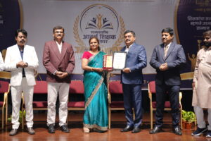 राष्ट्रीय आदर्श शिक्षक पुरस्कार 2026 से सम्मानित हुईं Mrs. Rohini Kiran Patil