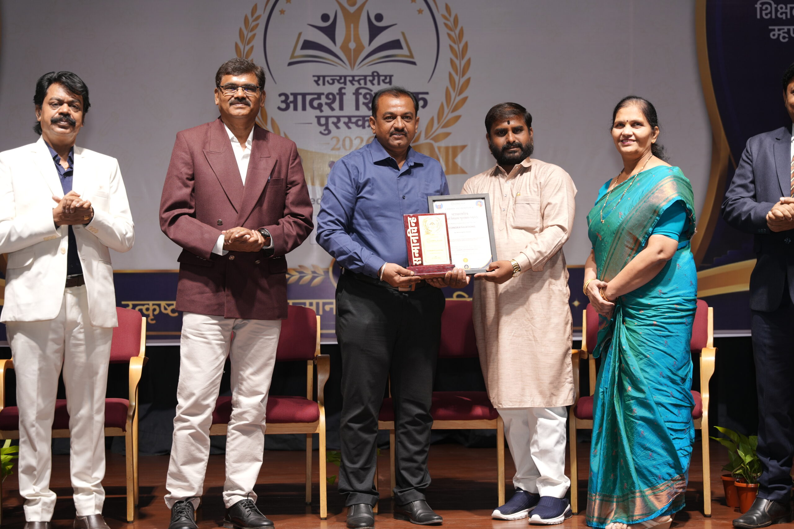 राज्यस्तरीय आदर्श शिक्षक पुरस्कार 2026 से सम्मानित हुए Dr. Nitin Shankarrao Shrirao, शिक्षा में नवाचार और उत्कृष्ट योगदान का मिला सम्मान